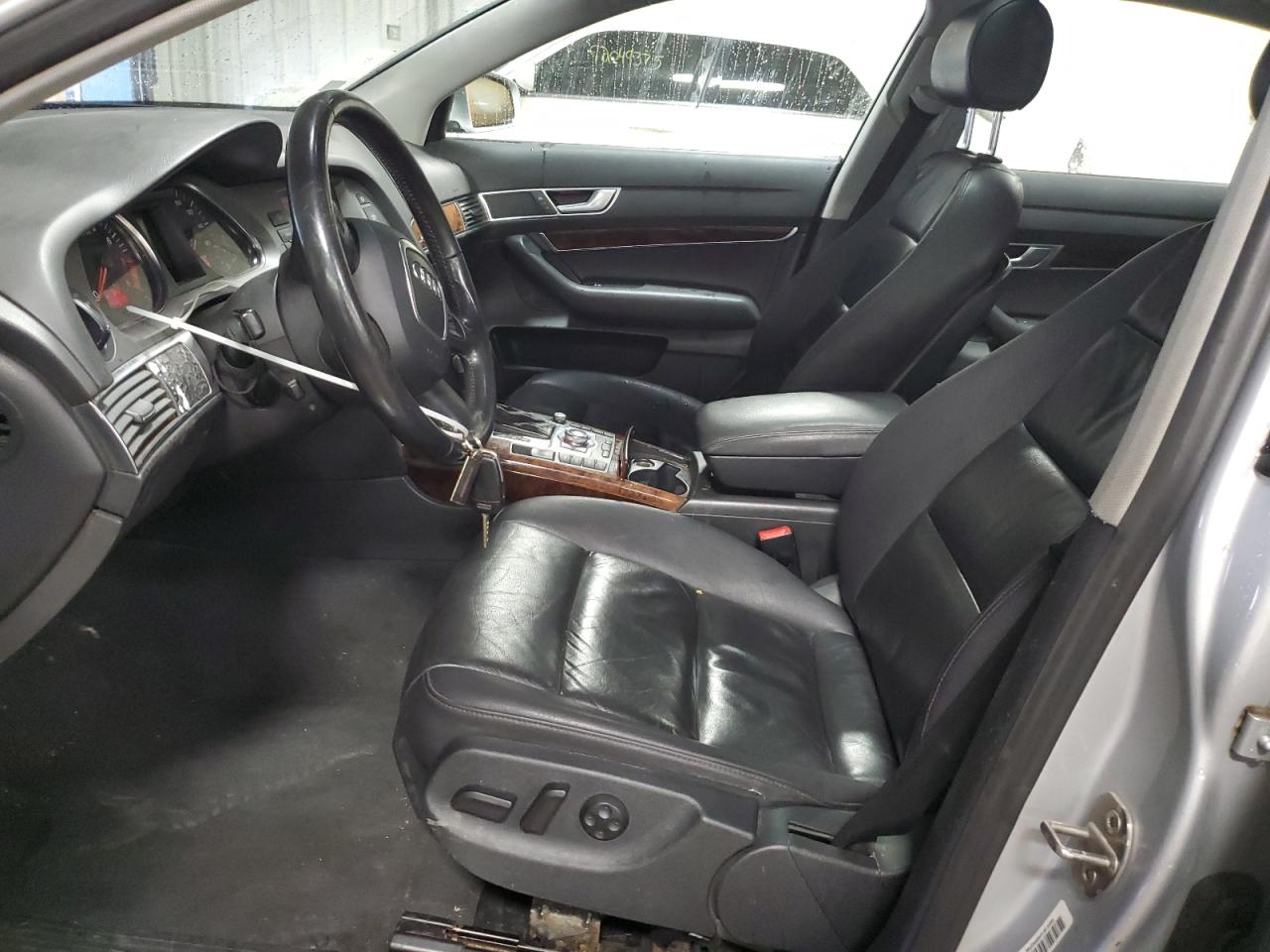 Audi A6 3.2 Quattro Image 6