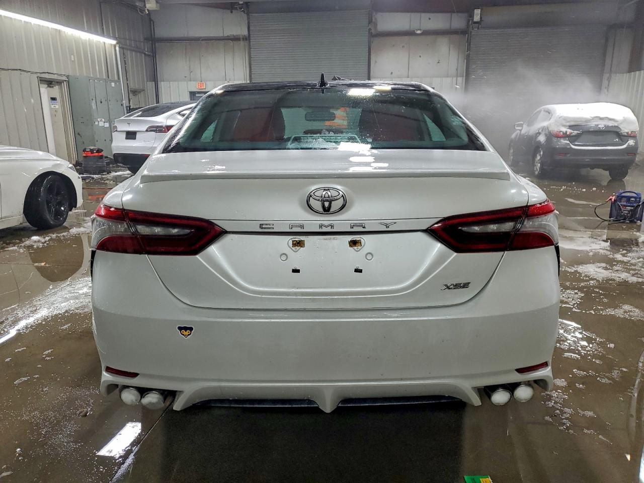 Toyota Camry Xse Image 7