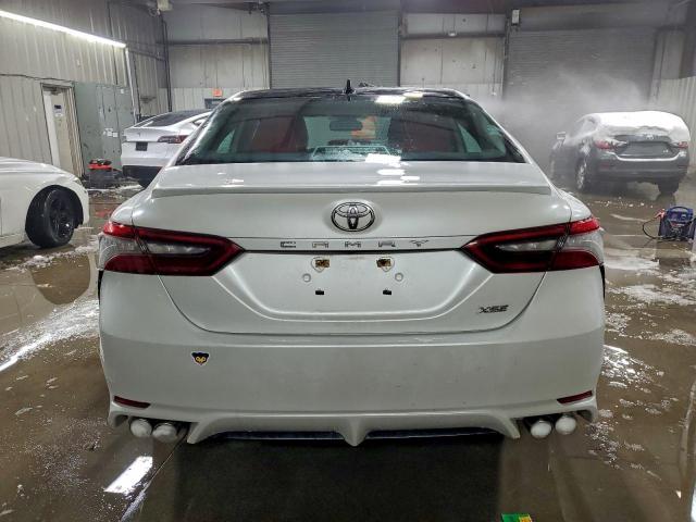Toyota Camry Xse Image 7