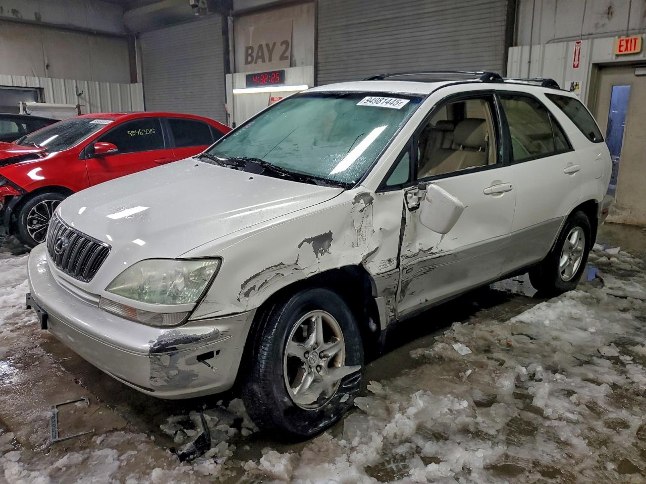 Lexus RX 300 Image 1