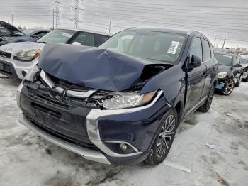  Salvage Mitsubishi Outlander