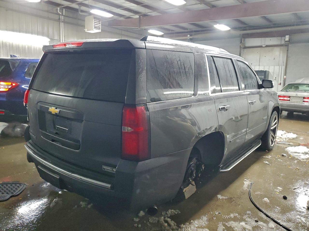 Chevrolet Tahoe K1500 Ltz Image 13