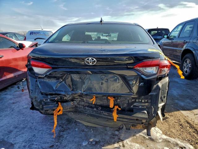 Toyota Corolla Le Image 4