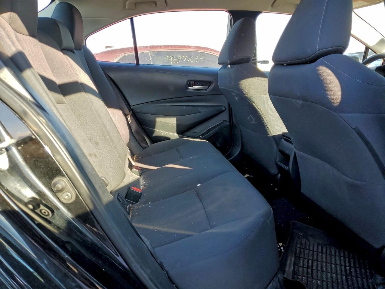 Toyota Corolla Le Image 13