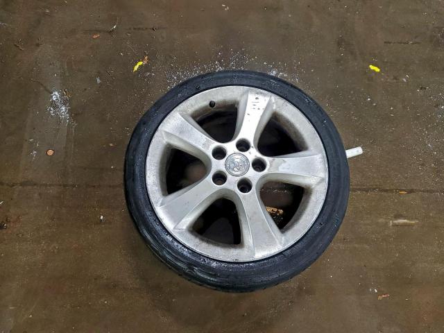 Toyota Camry Le Image 11