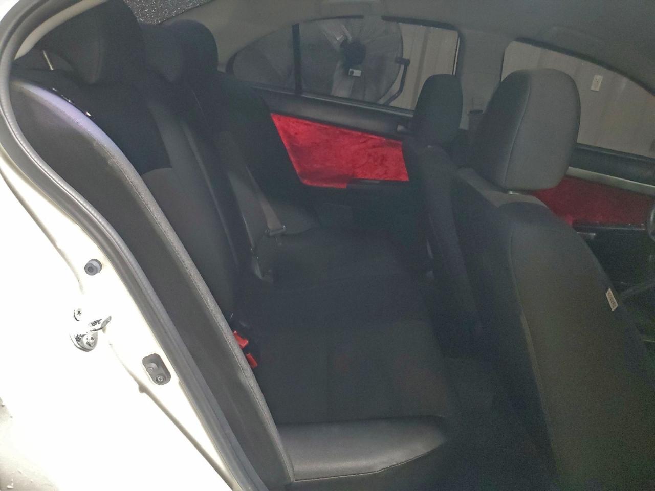 Mitsubishi Lancer Es/es Sport Image 9