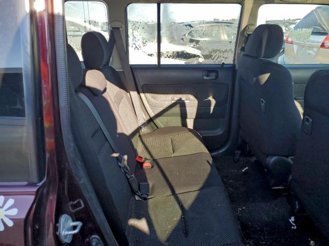 Toyota Scion Xb Image 9