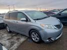 Toyota Sienna Le Image 3