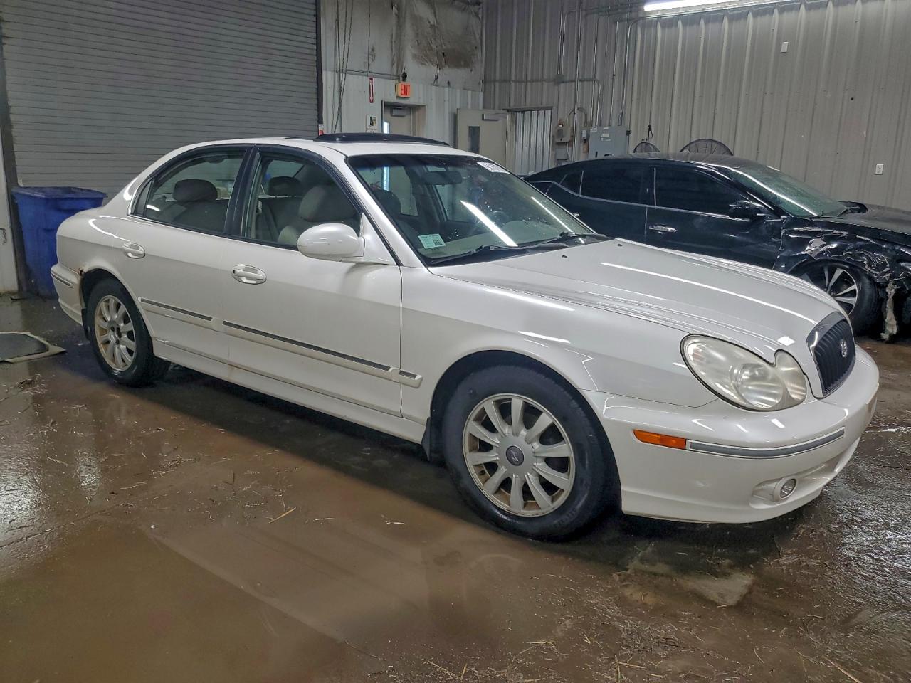 Hyundai SONATA Gls Image 3