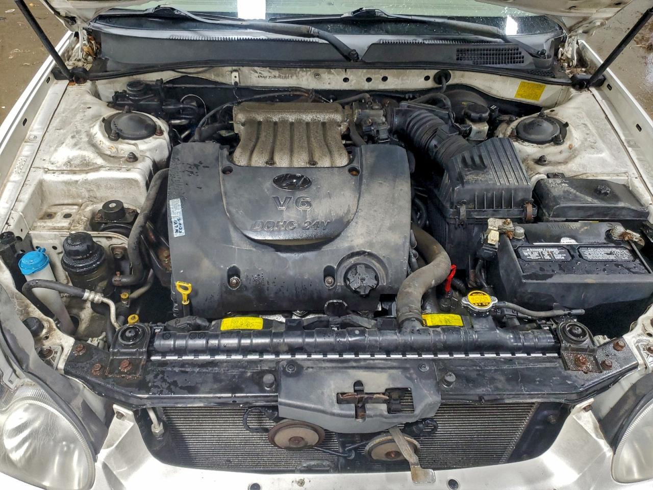 Hyundai SONATA Gls Image 8