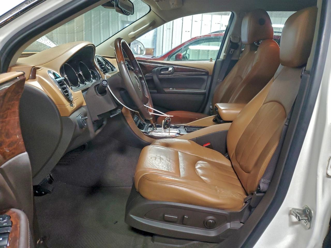 Buick Enclave Image 5