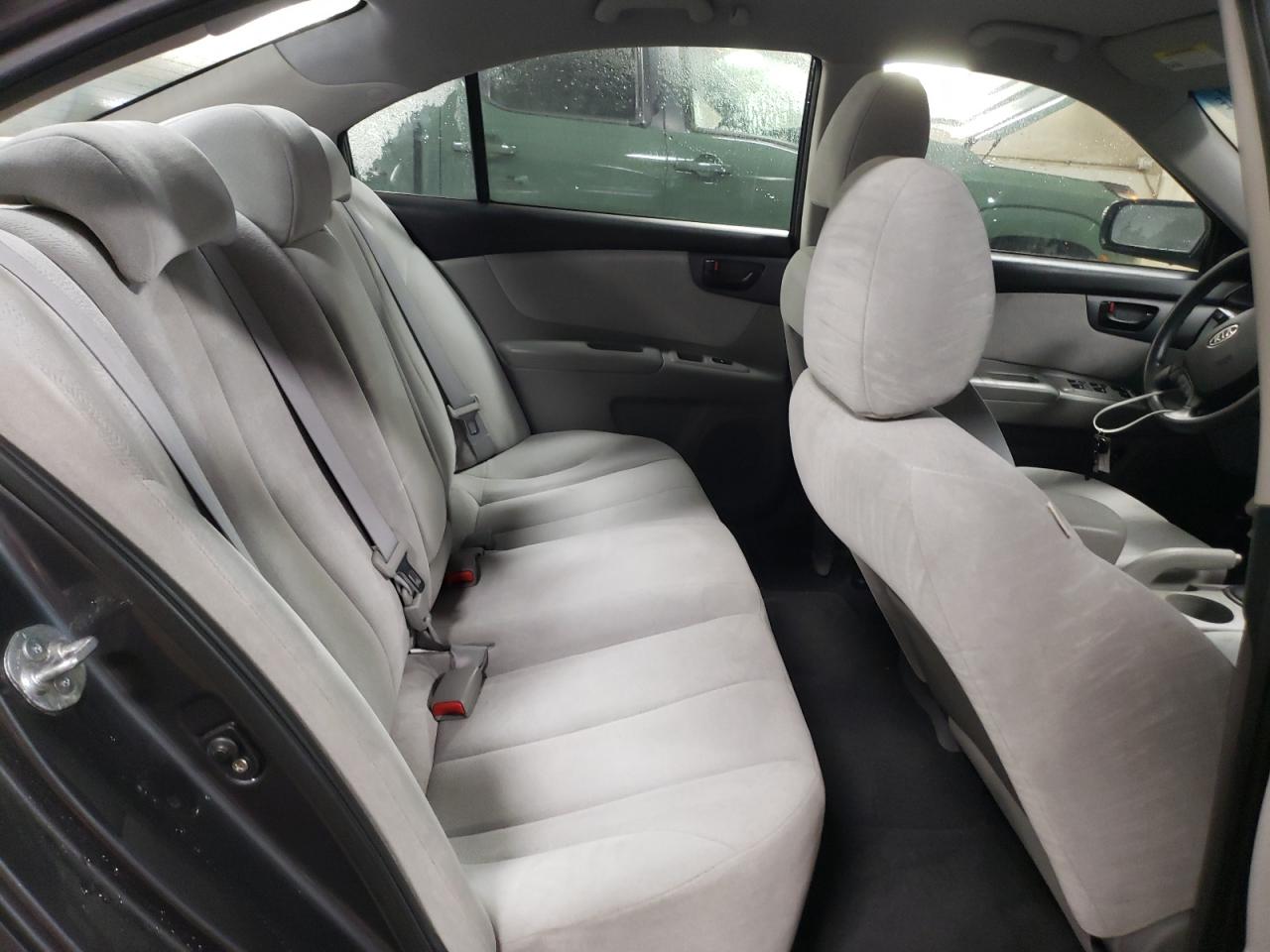 Kia Optima Lx Image 7