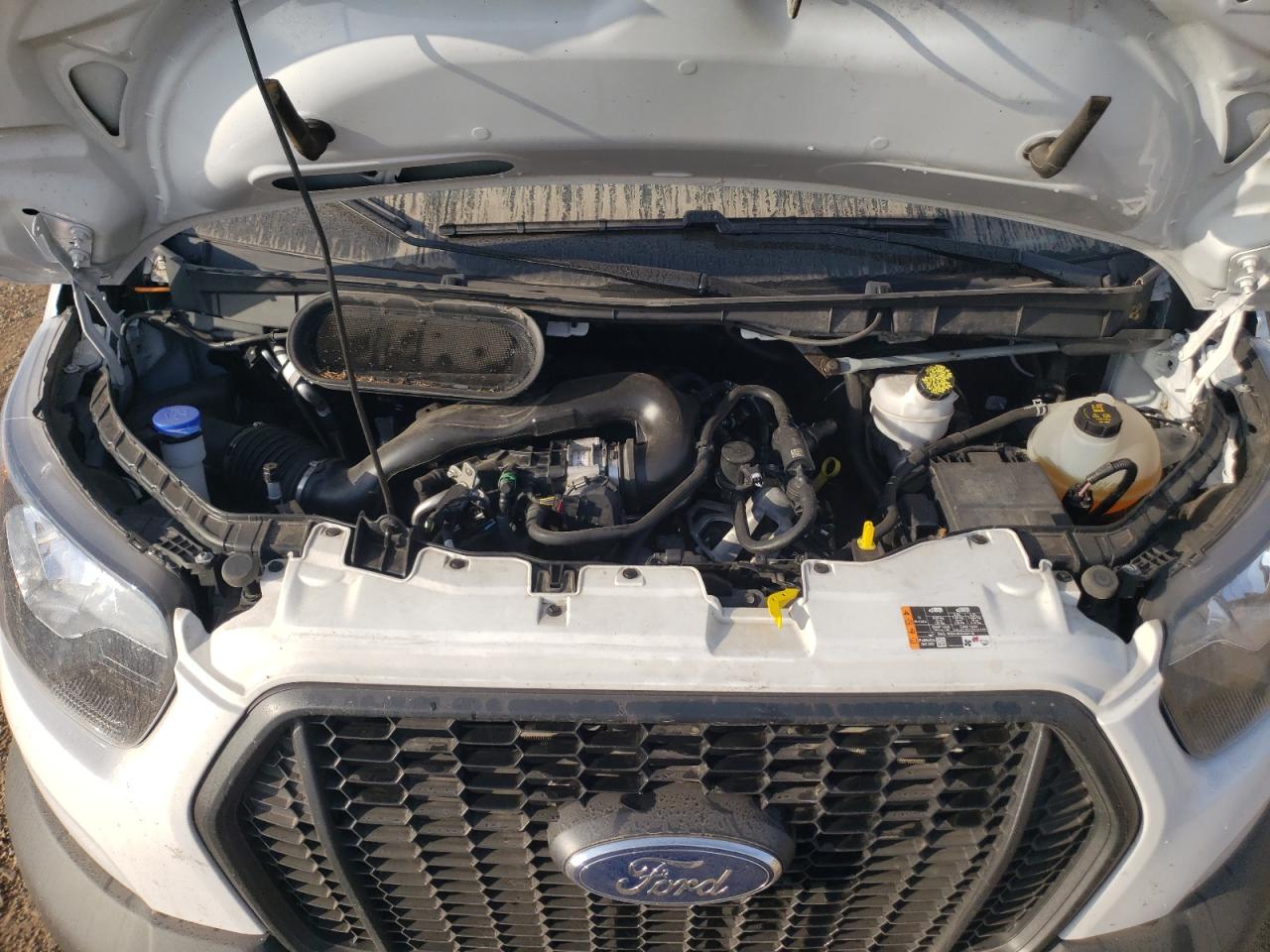 Ford Transit T-250 Image 13