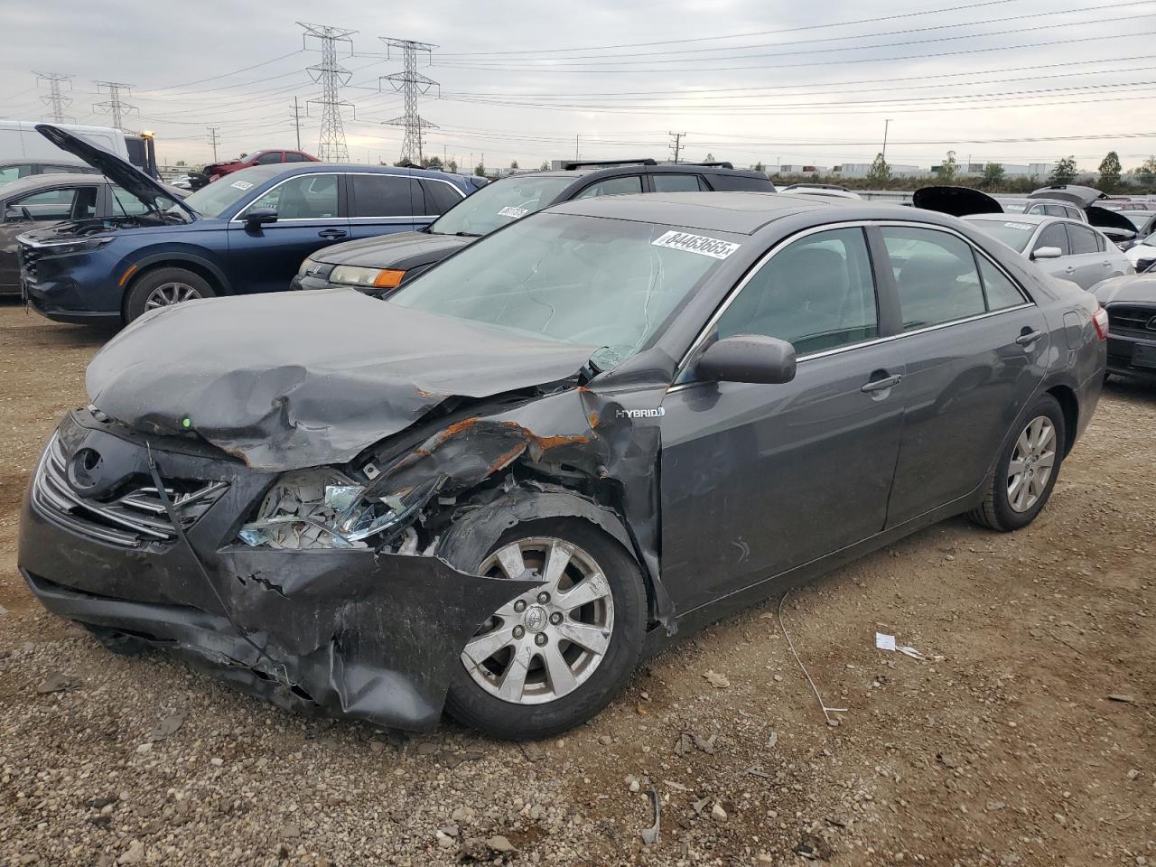 Toyota Camry Hybrid Image 1