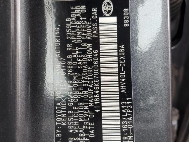 Toyota Camry Hybrid Image 9