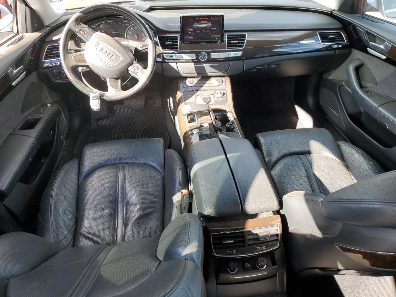 Audi A8 L Quattro Image 3