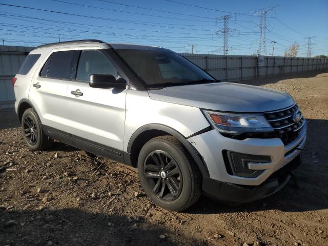 Ford Explorer Image 6
