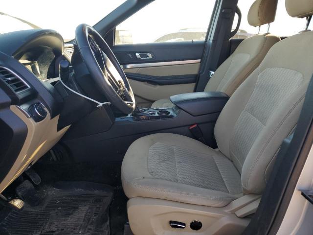 Ford Explorer Image 4