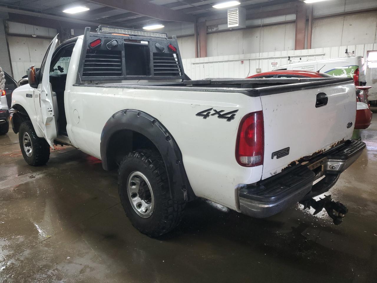 Ford F-250 Super Duty Image 2