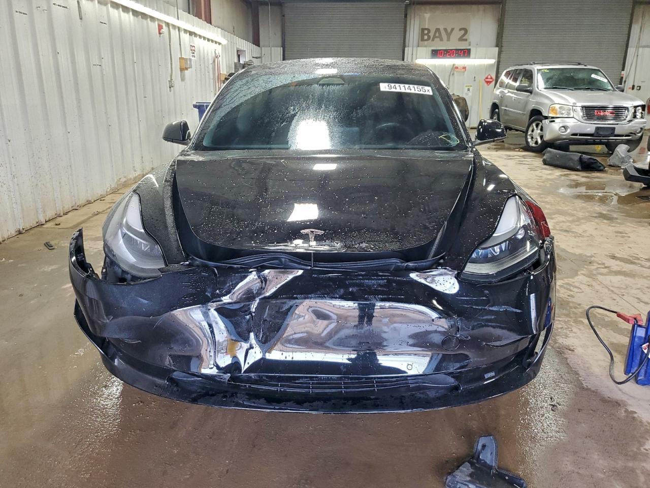 Tesla Model 3 Image 11