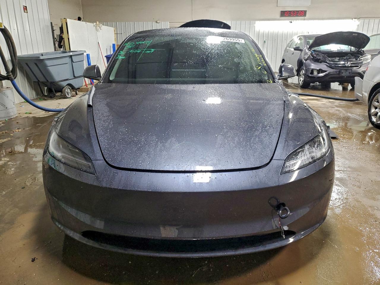 Tesla Model 3 Image 8