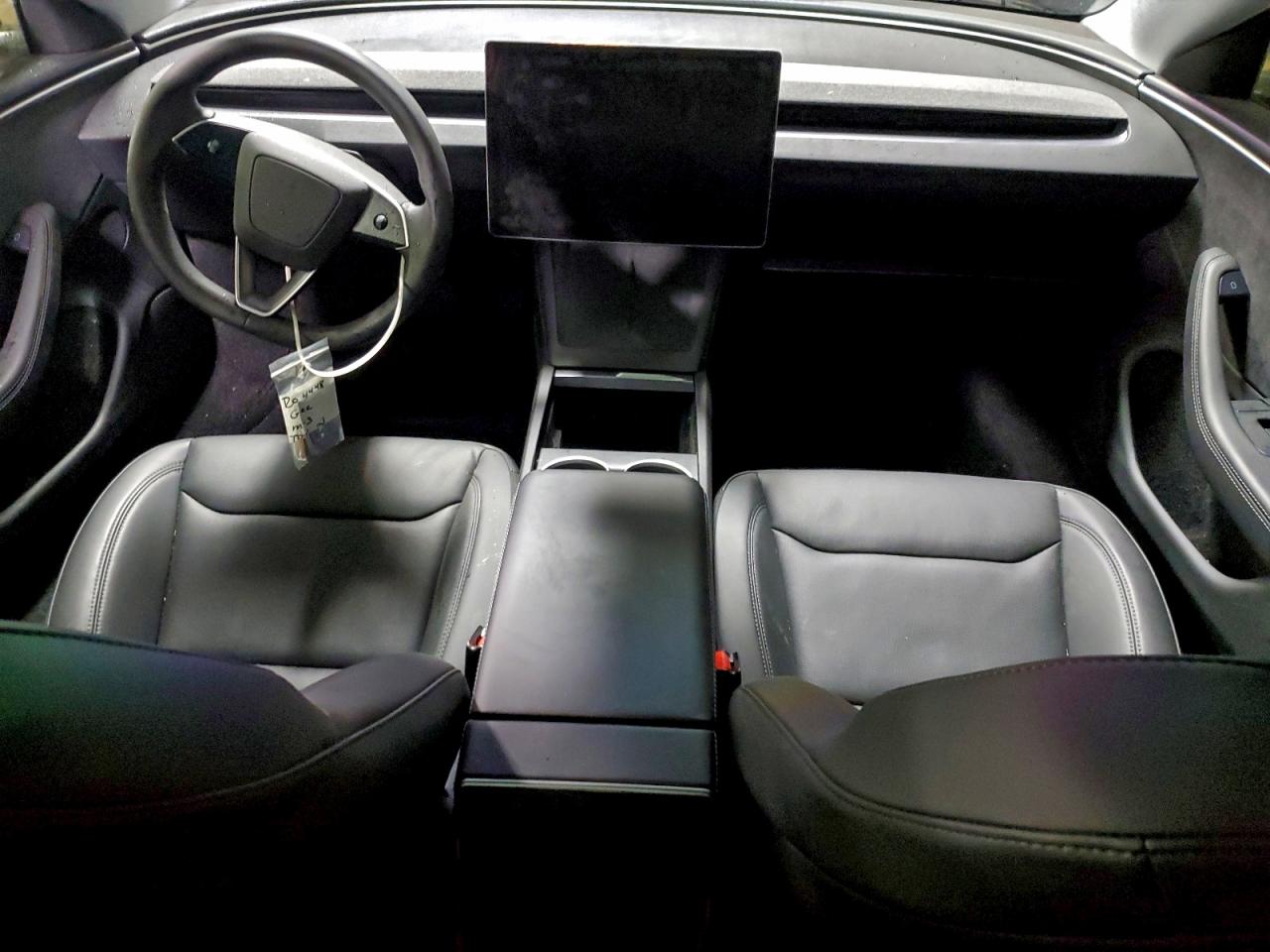 Tesla Model 3 Image 12