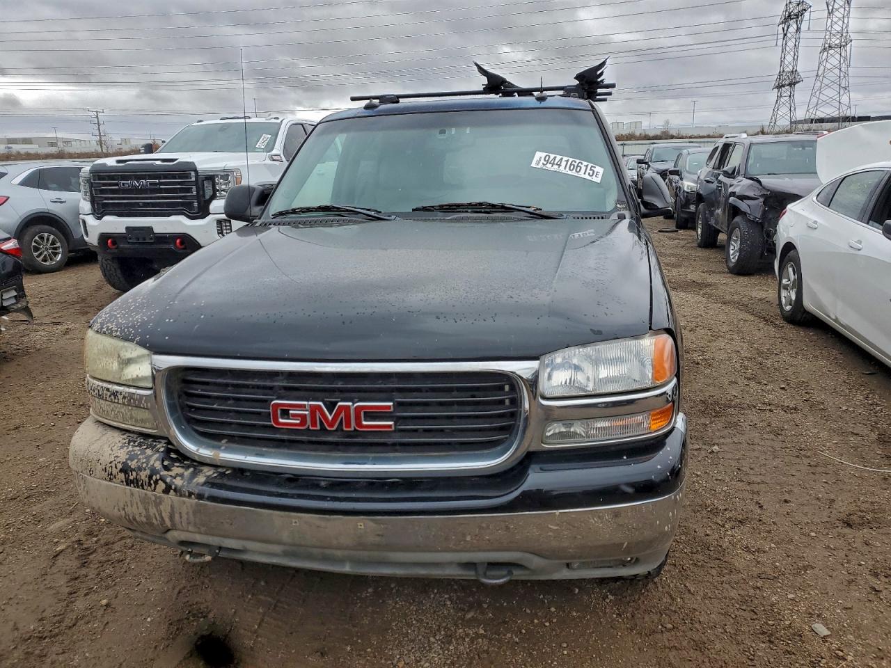GMC Yukon Image 2
