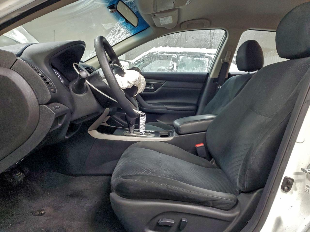 Nissan Altima 2.5 Image 8