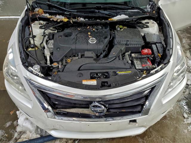 Nissan Altima 2.5 Image 11