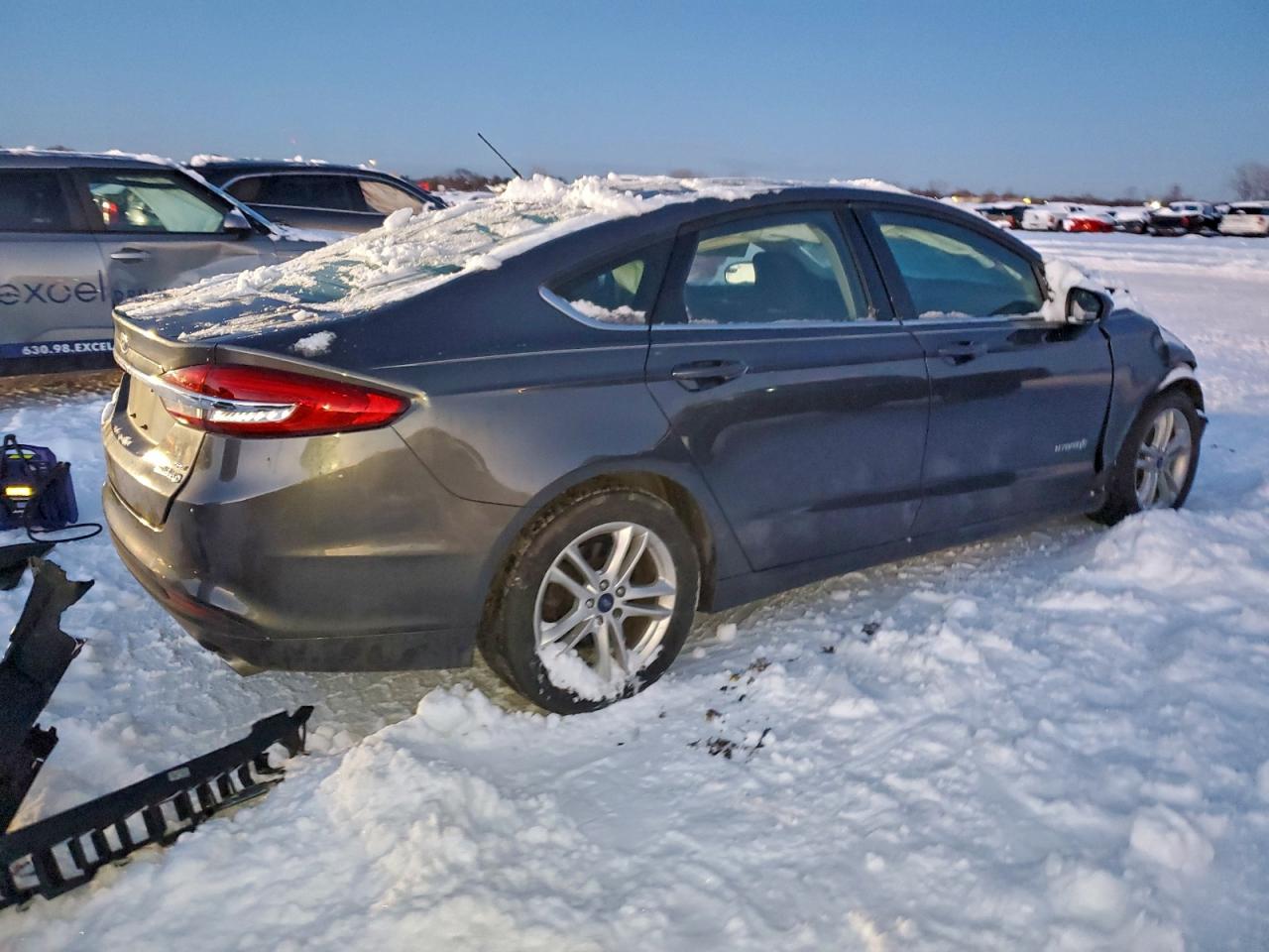 Ford Fusion Se Hybrid Image 3