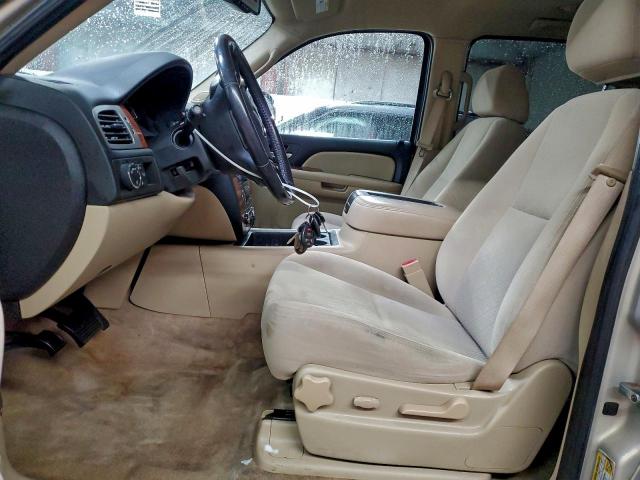 Chevrolet Suburban C1500 Ls Image 8