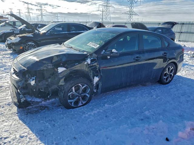  Salvage Kia Forte