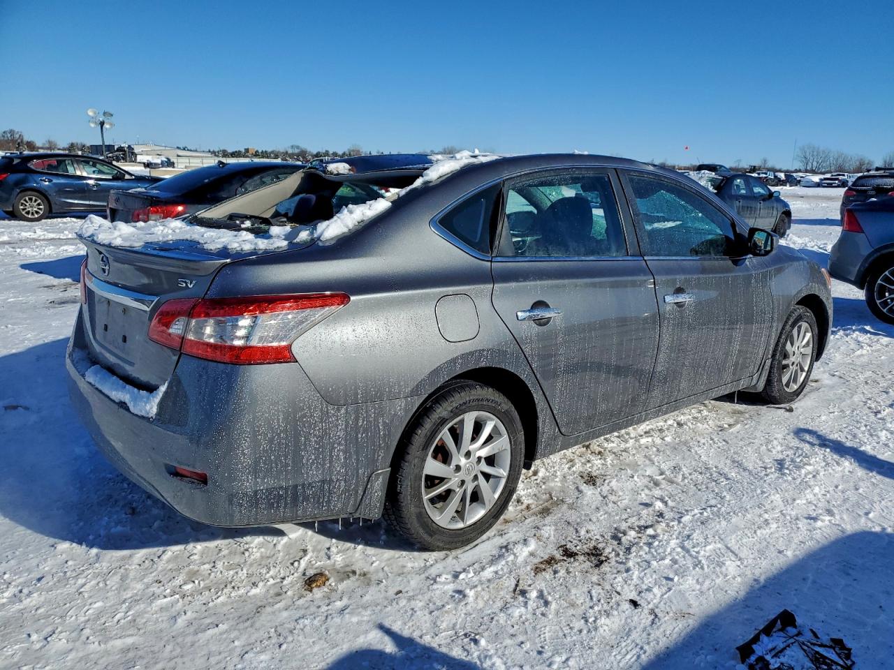 Nissan Sentra S Image 4