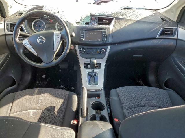 Nissan Sentra S Image 2