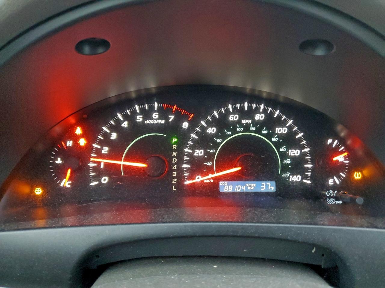 Toyota Camry Ce Image 6