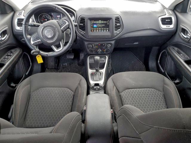 Jeep Compass Sport Image 8