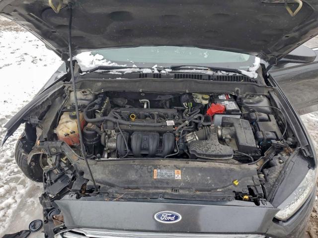 Ford Fusion S Image 10