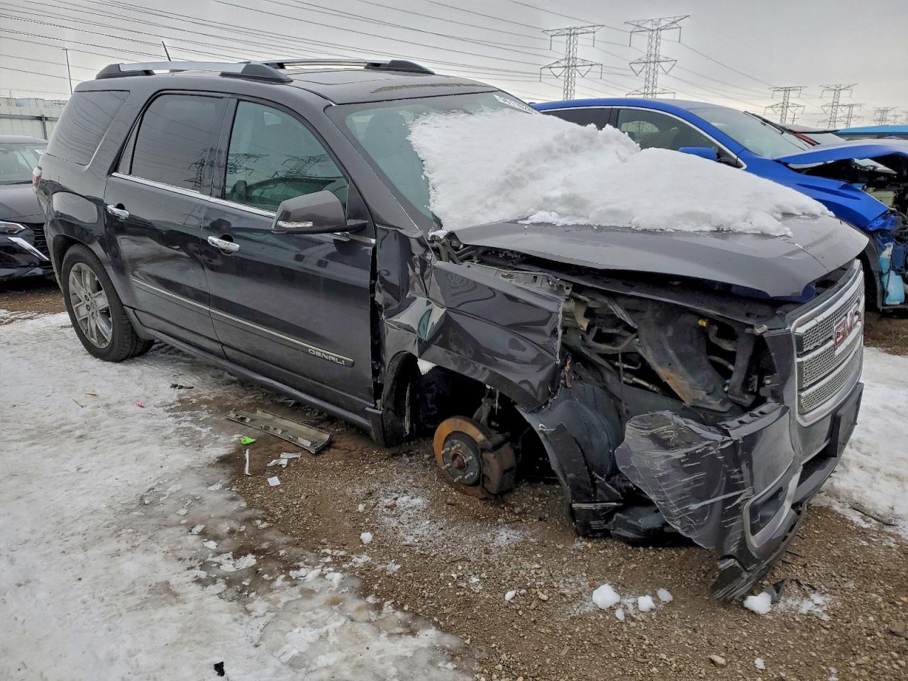 GMC Acadia Denali Image 4