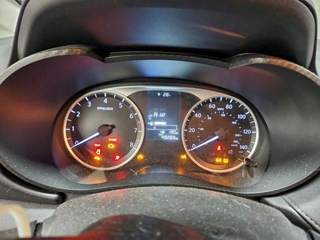 Nissan Versa S Image 7