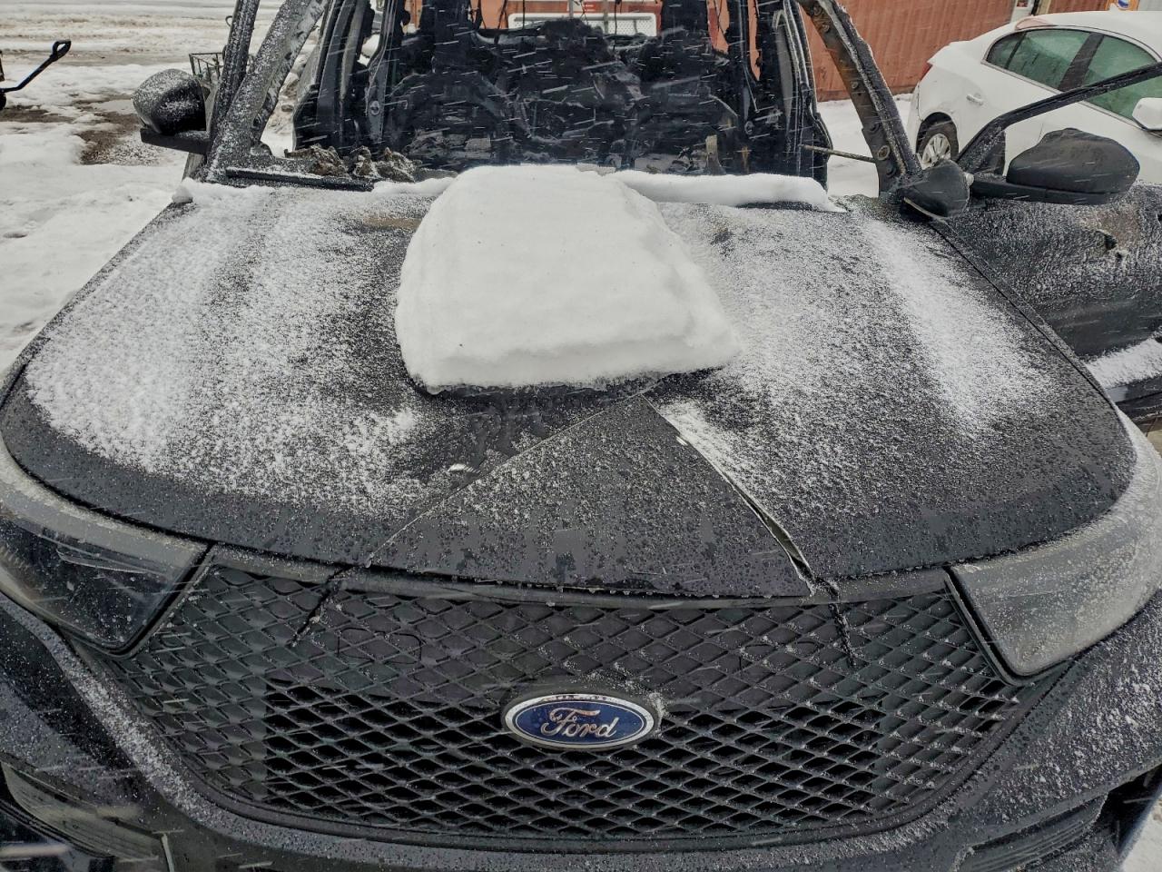 Ford Explorer Police Interceptor Image 9