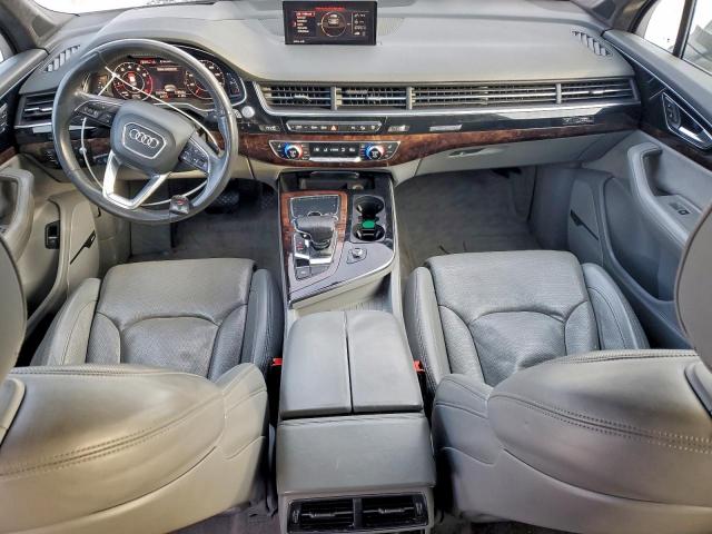Audi Q7 Prestige Image 4