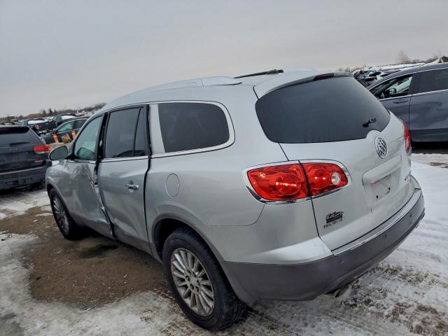 Buick Enclave Image 2