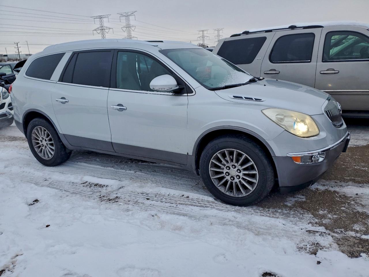 Buick Enclave Image 11