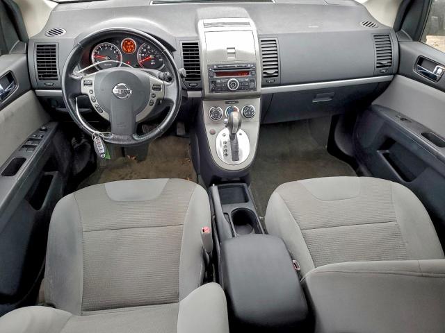 Nissan Sentra 2.0 Image 8