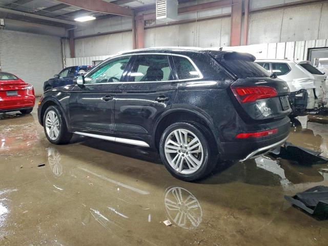 Audi Q5 Premium Plus Image 2