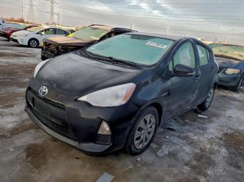  Salvage Toyota Prius