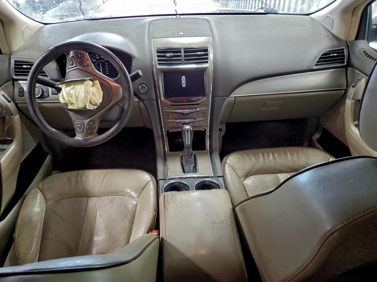 Lincoln MKX Image 11