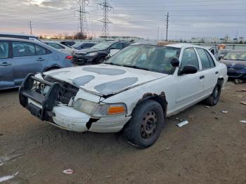  Salvage Ford Crown Vic