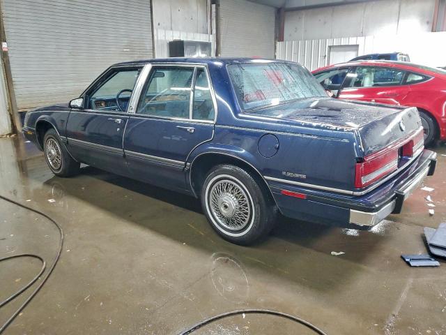 Buick LeSabre Limited Image 2