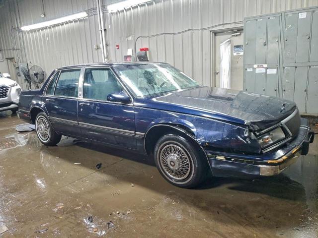 Buick LeSabre Limited Image 3